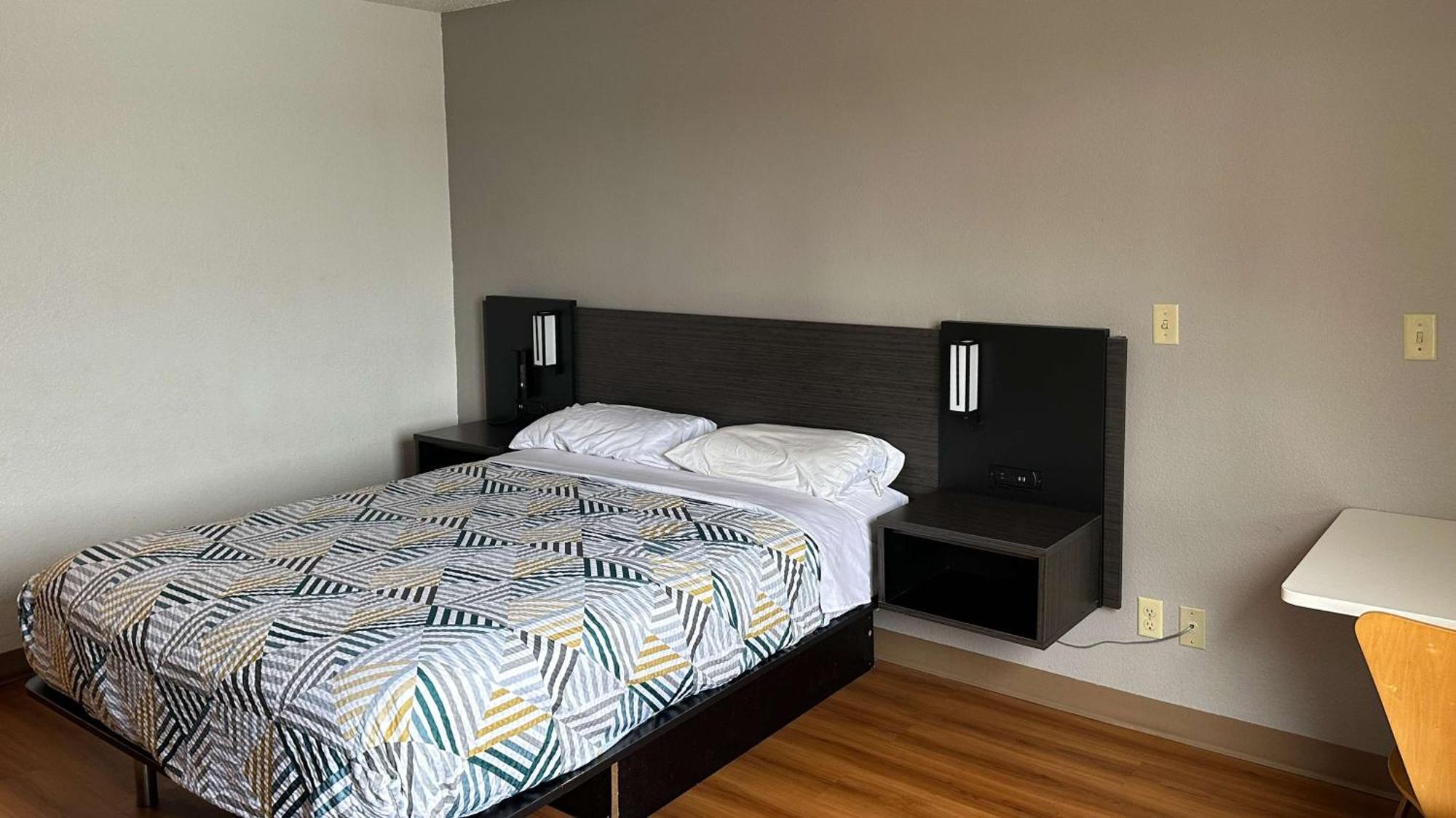 Motel 6-Waterloo, Ia Ngoại thất bức ảnh